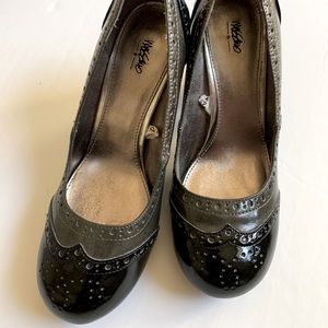 Massimo Patent Wing Tipped Heels